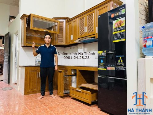 Tủ bếp nhôm nội thất Omega màu vân gỗ