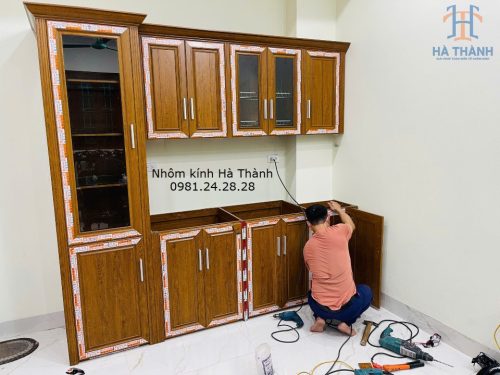 Tủ bếp nhôm nội thất omega tích hợp tủ rượu