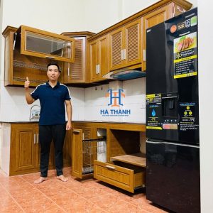 Tủ bếp nhôm nội thất Đông Á màu vân gỗ
